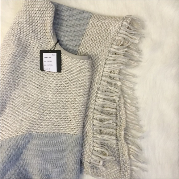 Lauren Vidal Made in Italy Mohair Blend Wrap NWT - Picture 10 of 11